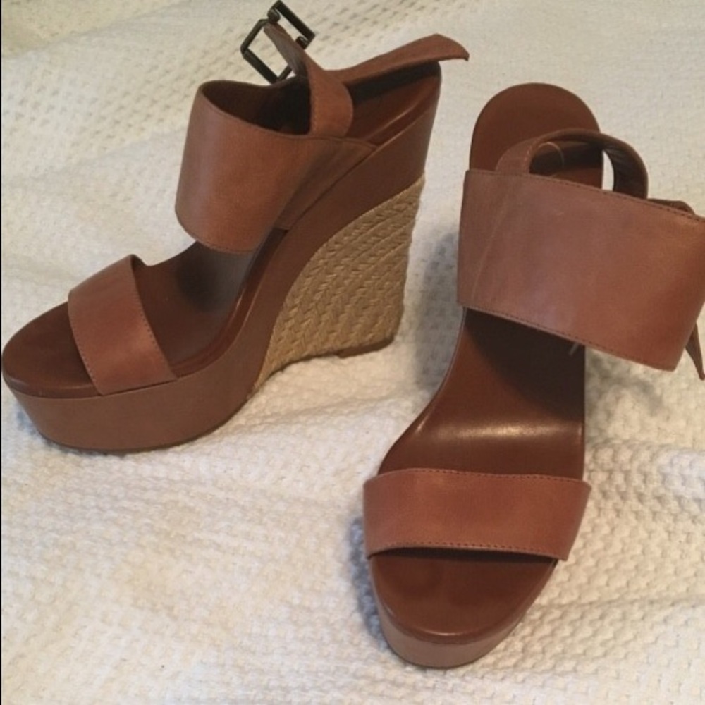 Jessica Simpson Brown Wedges